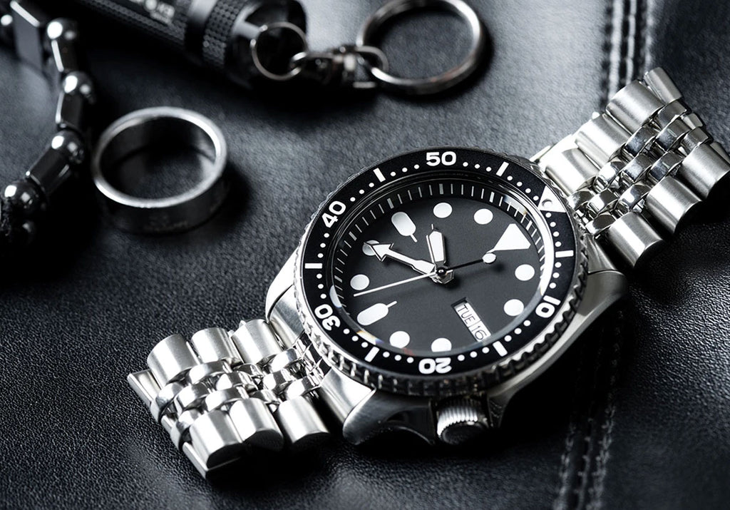 Ruiz Watch is one of the web's most visited watch sites and the world's
